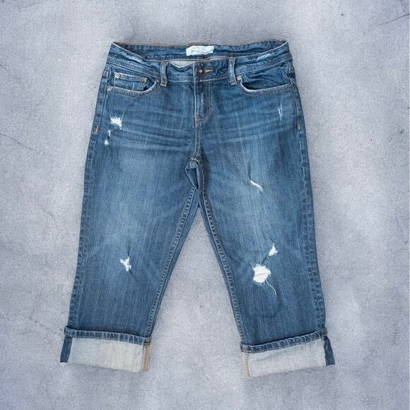Aeropostale 2010 Distressed Low Rise Medium Wash Capri Jeans Size 9/10 - Picture 1 of 9